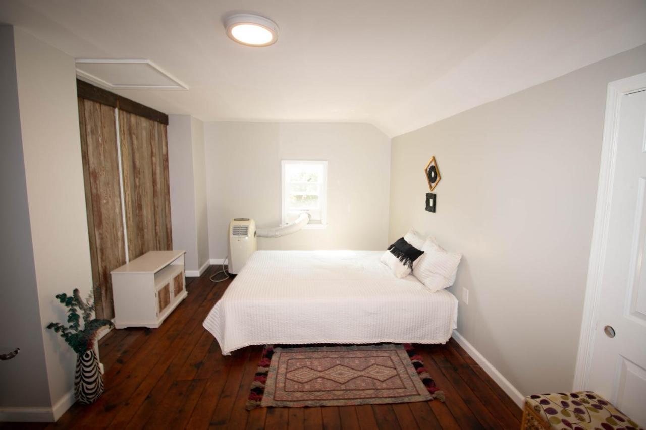 Large Beautiful Apartamento Hershey